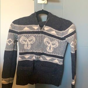TNA/Aritzia sweater size small
